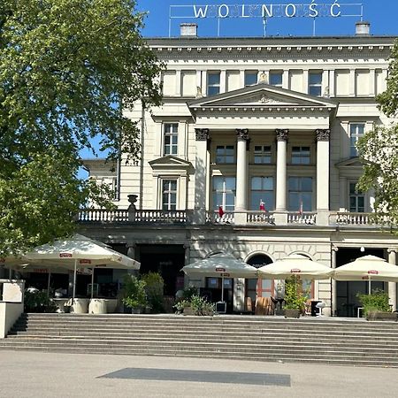 Apartamenty Pl. Wolnosci 6 Poznan Dış mekan fotoğraf