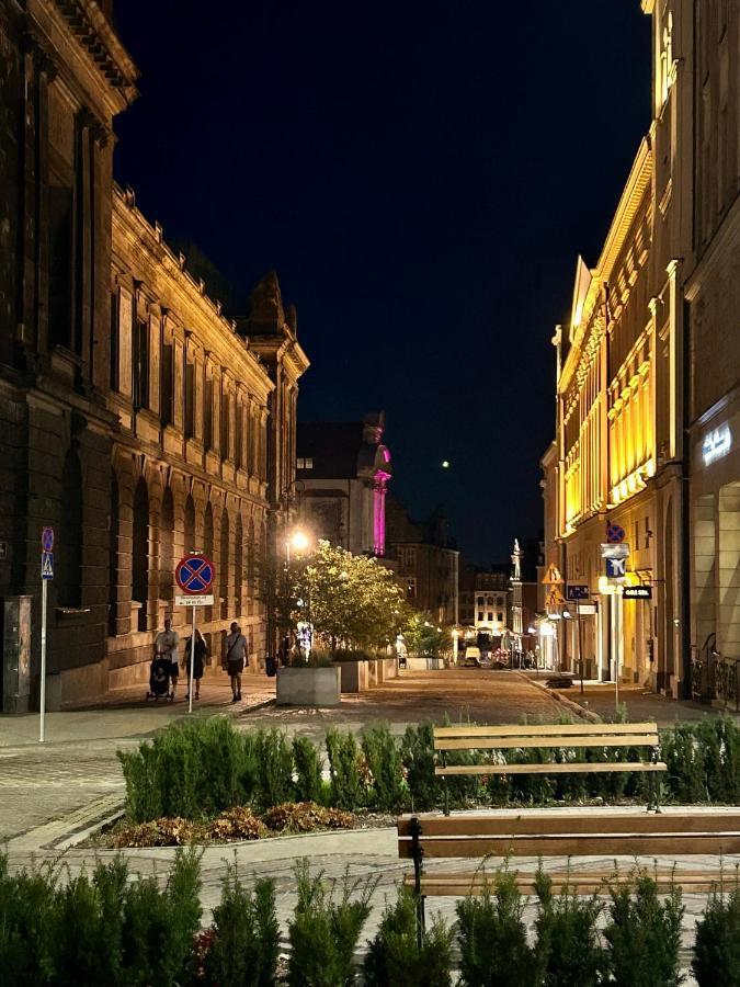 Apartamenty Pl. Wolnosci 6 Poznan Dış mekan fotoğraf