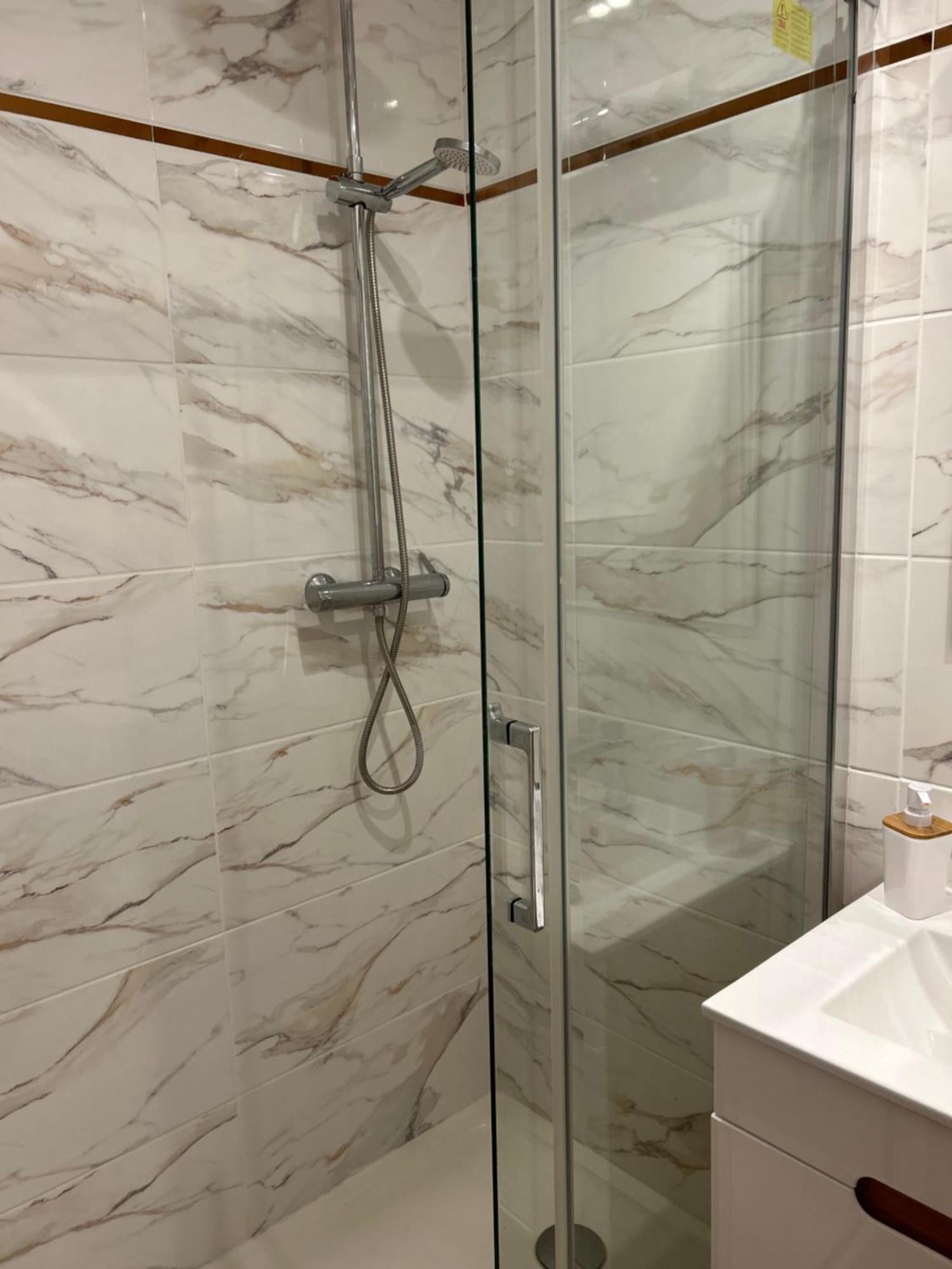 Apartamenty Pl. Wolnosci 6 Poznan Dış mekan fotoğraf
